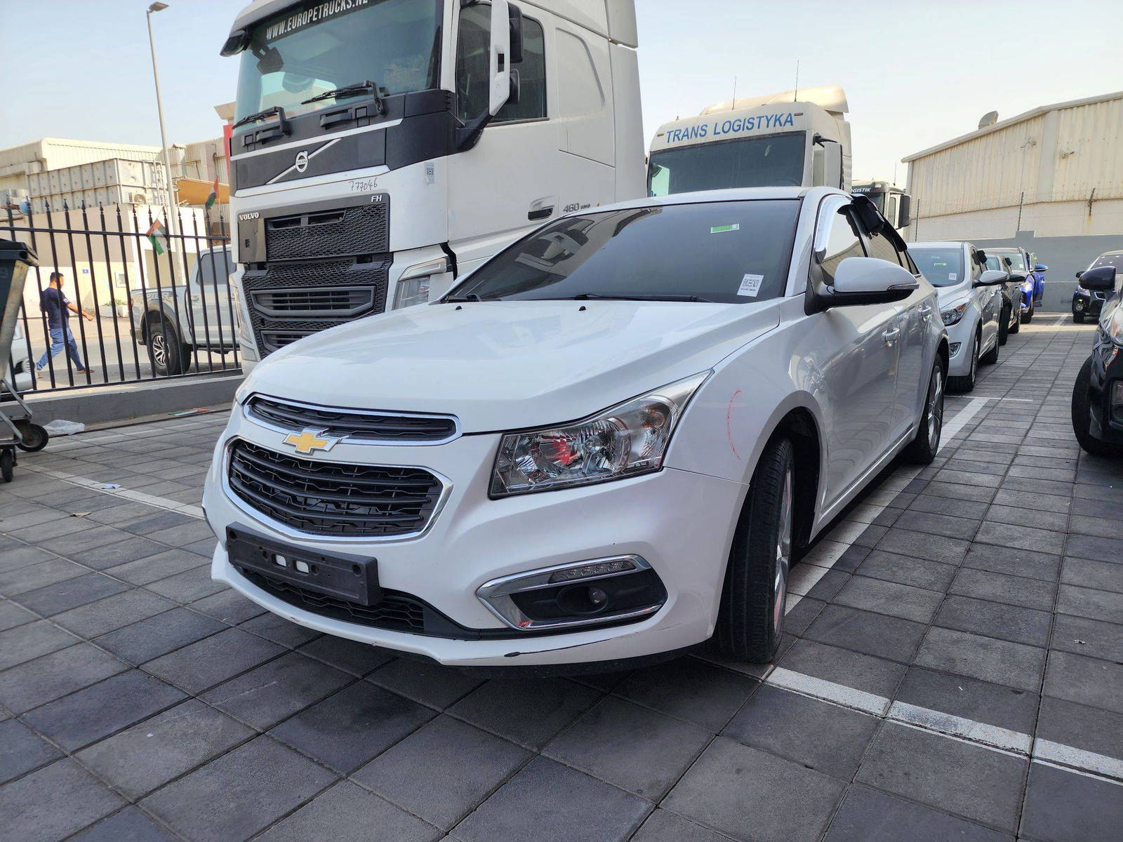 2015 CHEVROLET CRUIZE — 142864 KM — Lot 025100 — Main - Marhaba Auctions Used Cars - Image 4