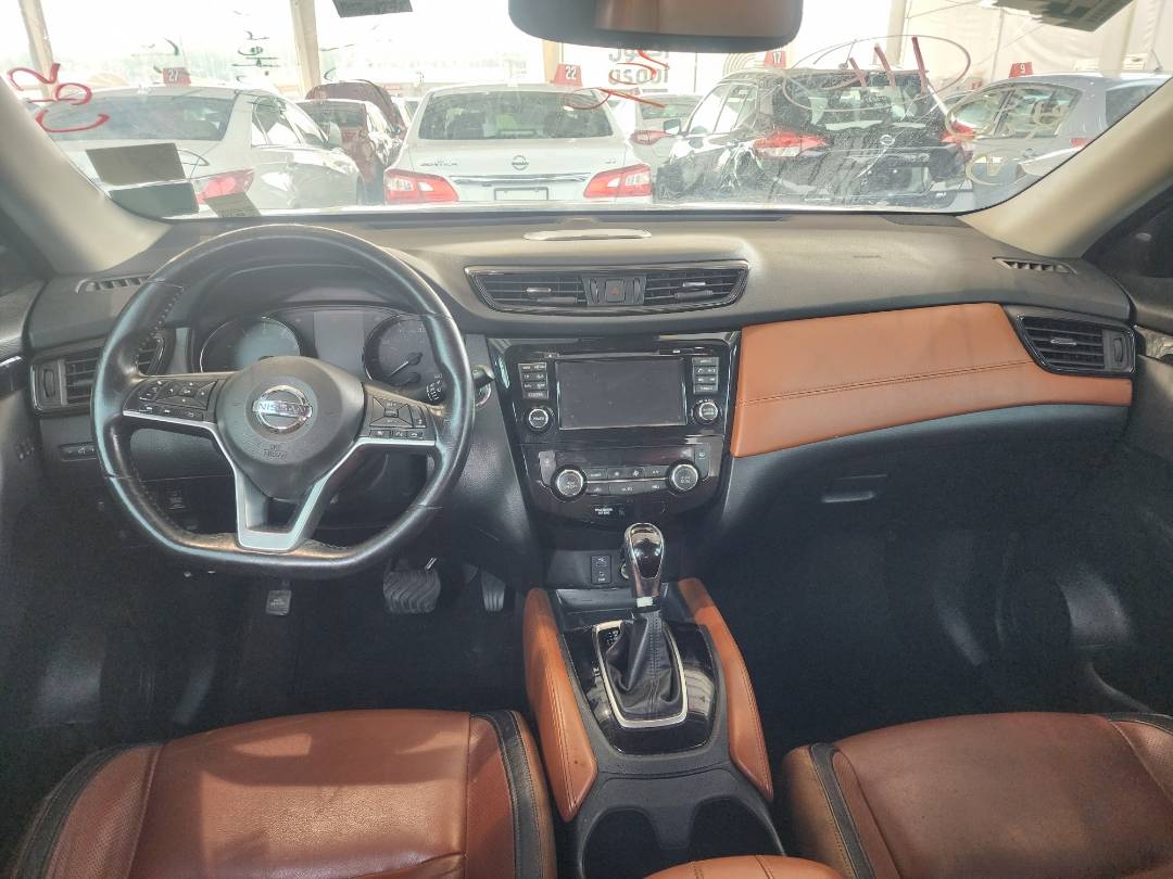 2017 NISSAN ROGUE — 189676 Miles — Lot 869324 — Souq - Marhaba Auctions Used Cars - Image 7