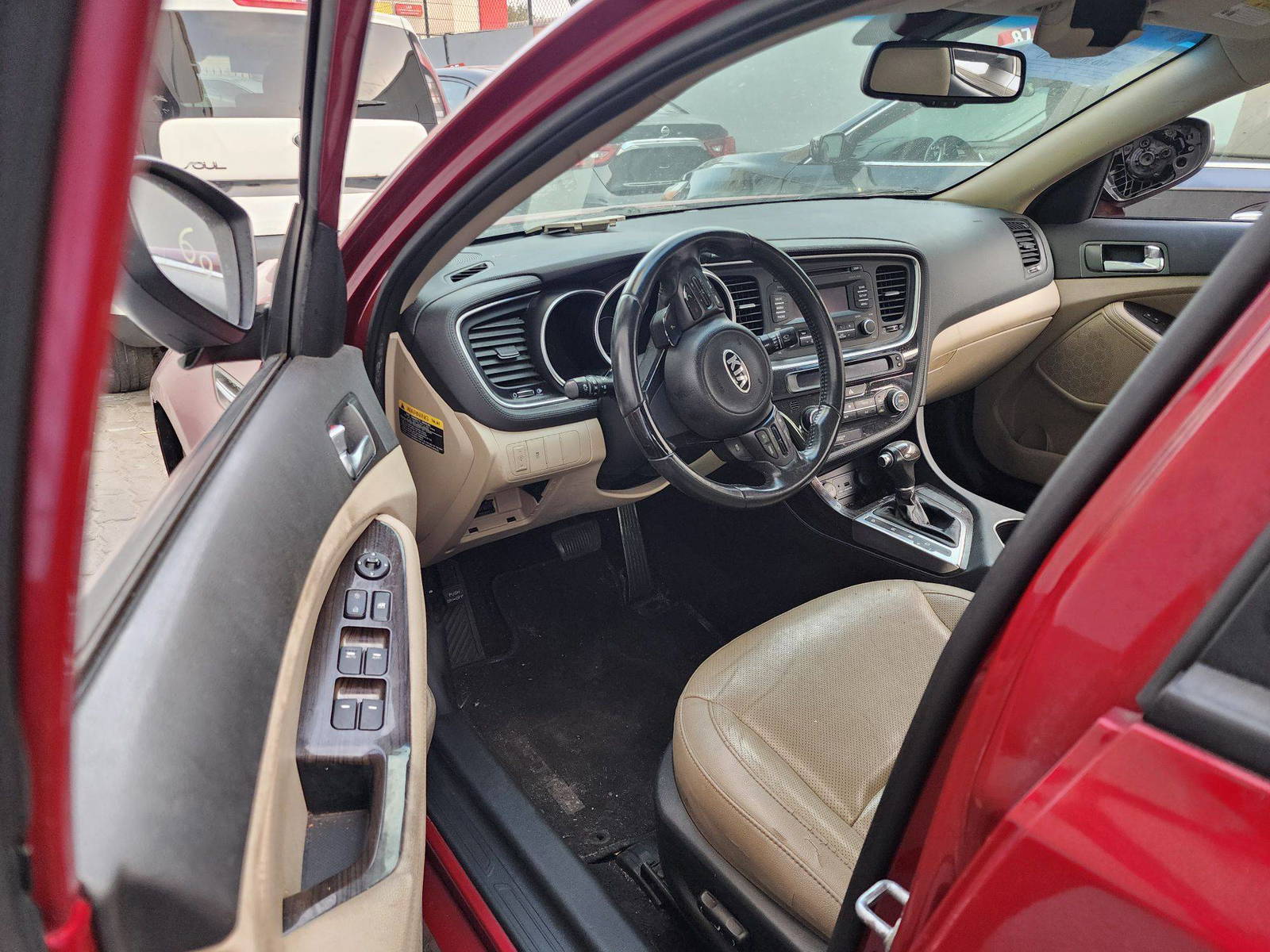 2015 KIA OPTIMA — 173776 Miles — Lot 727419 — Al Quoz - Marhaba Auctions Used Cars - Image 9