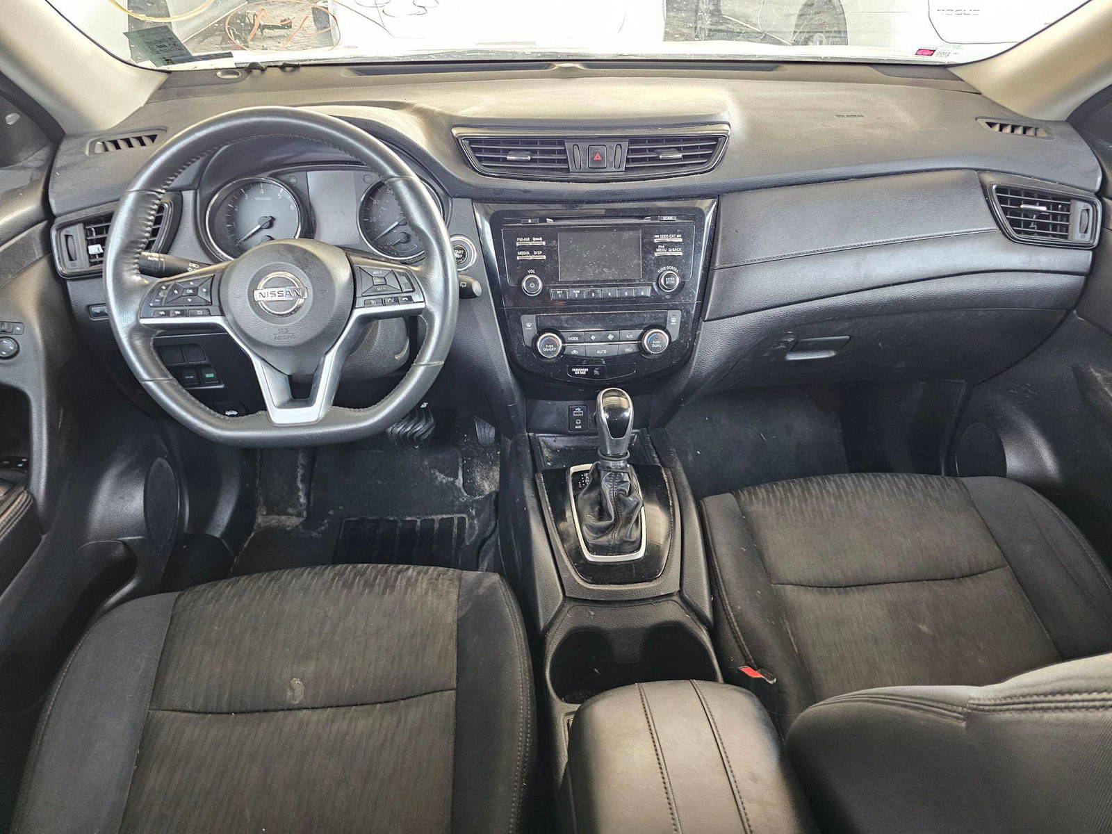 2017 NISSAN ROGUE — 163960 Miles — Lot V8HC882232 — Main - Marhaba Auctions Used Cars - Image 8