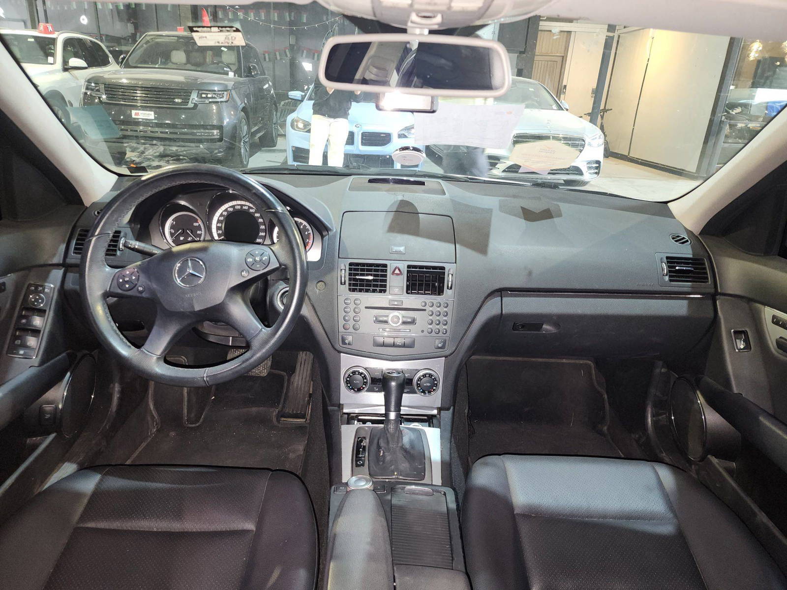 2010 MERCEDES BENZ C200 — 190142 KM — Lot 468850 — Al Quoz - Marhaba Auctions Used Cars - Image 7