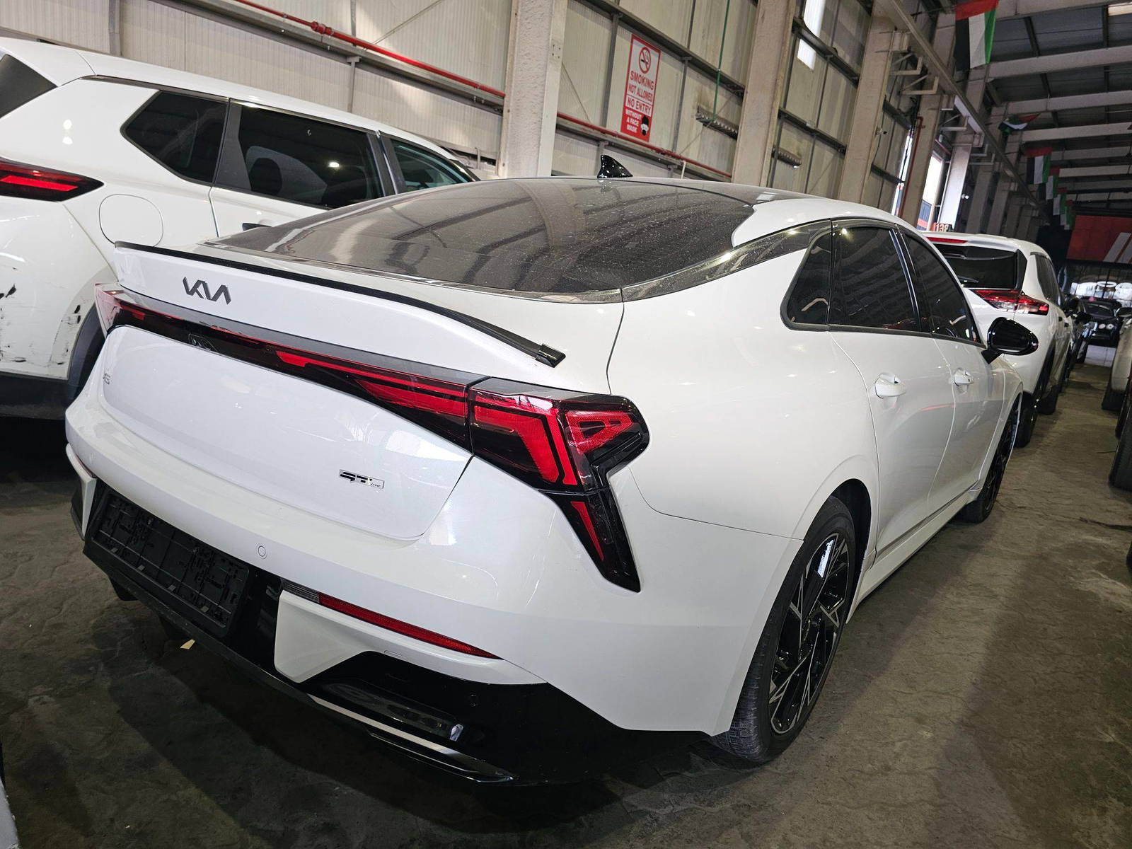 2024 KIA K5 — 13311 KM — Lot 9S5353503 — Souq - Marhaba Auctions Used Cars - Image 5