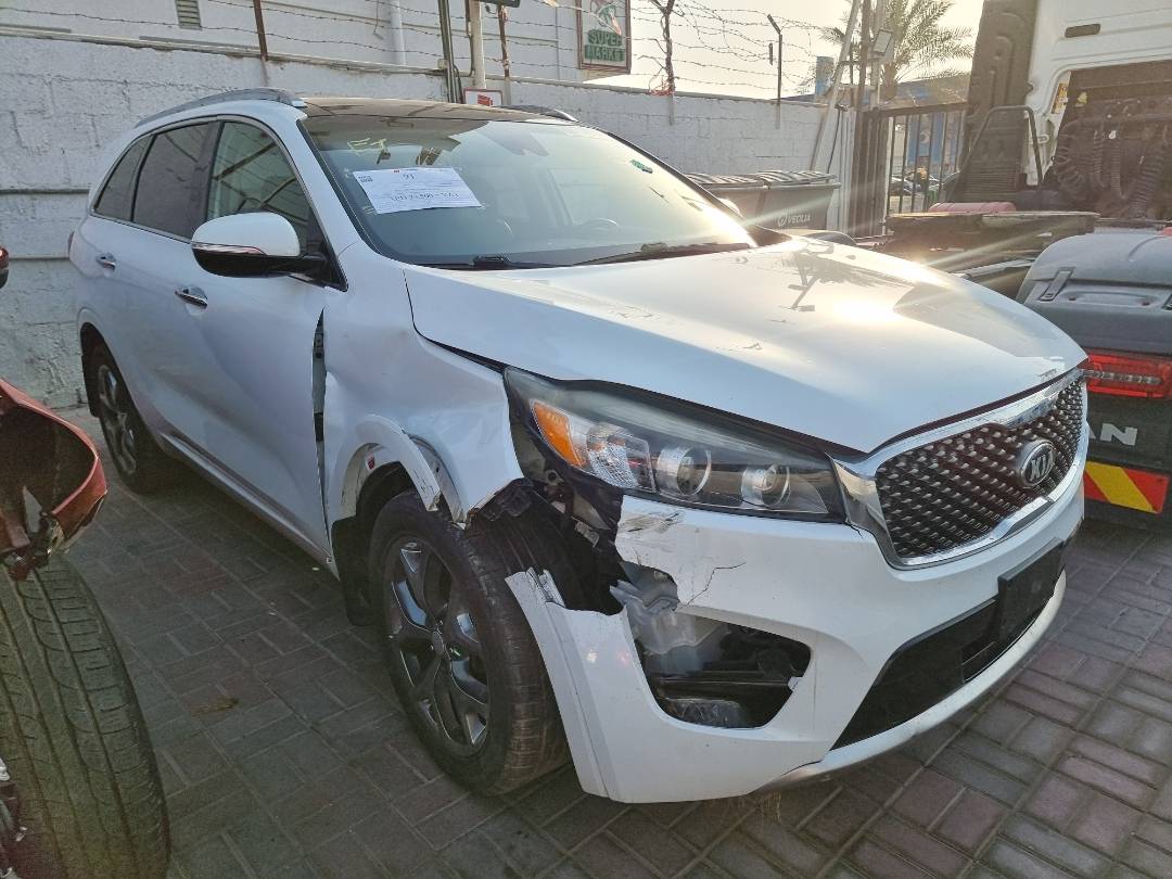 2017 KIA SORENTO — 91793 Miles — Lot 214578 — Ind. 12 - Marhaba Auctions Used Cars - Image 4