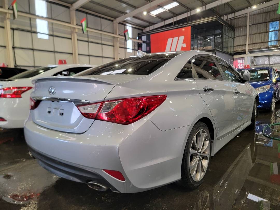 2014 HYUNDAI SONATA — 142306 Miles — Lot H878321 - Marhaba Auctions Used Cars - Image 3