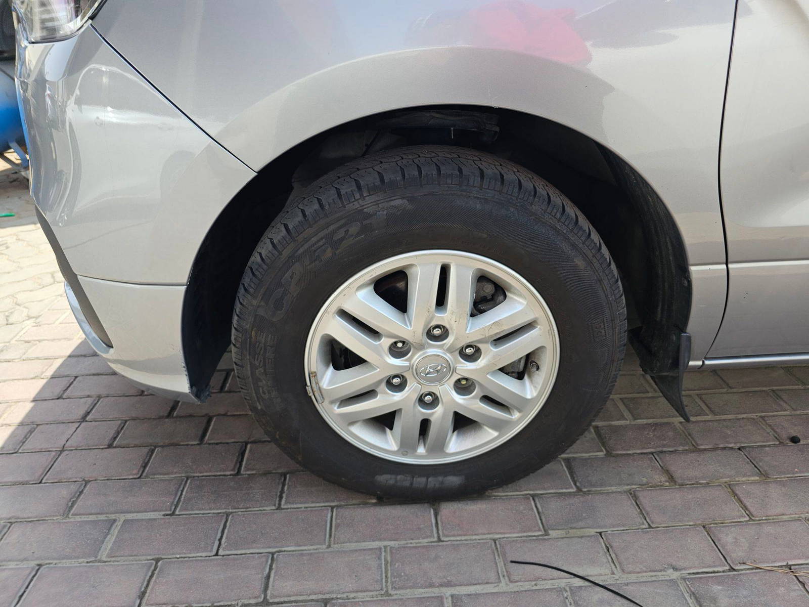 2019 HYUNDAI GRAND STAREX — 306839 KM — Lot 023742 — Souq - Marhaba Auctions Used Cars - Image 9