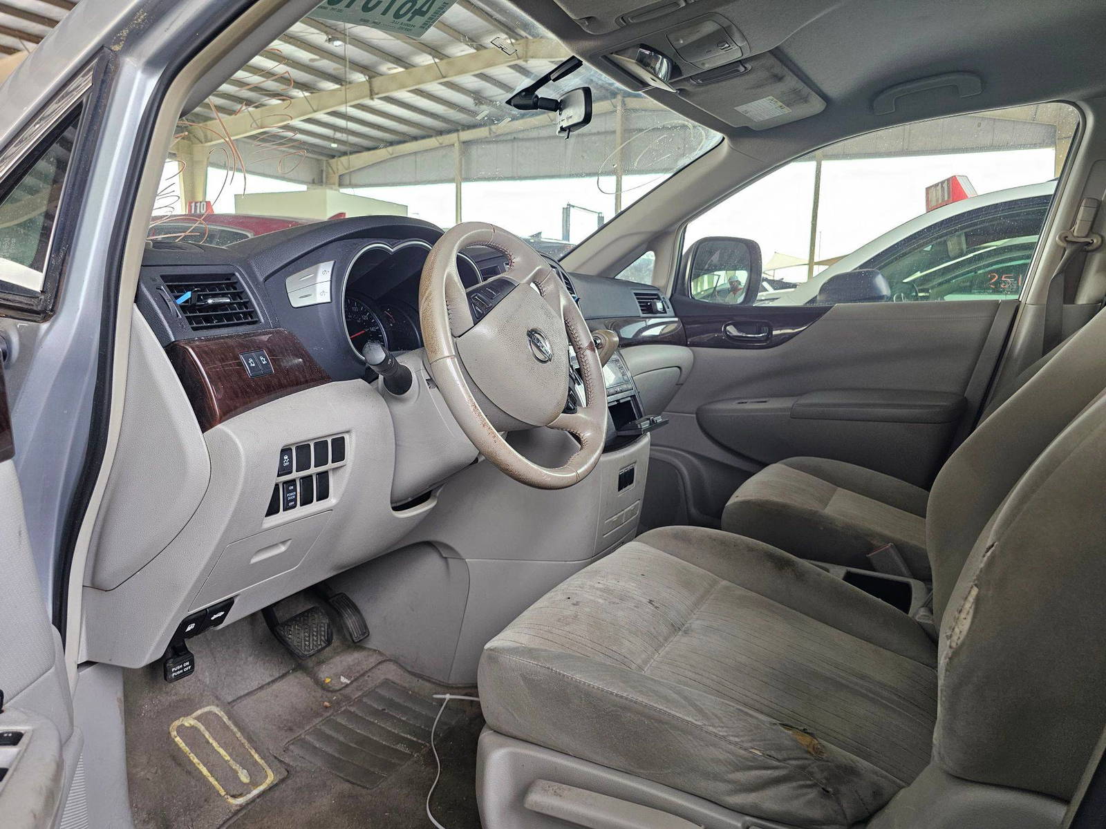 2014 NISSAN QUEST — 205624 Miles — Lot E9100270 — Souq - Marhaba Auctions Used Cars - Image 9