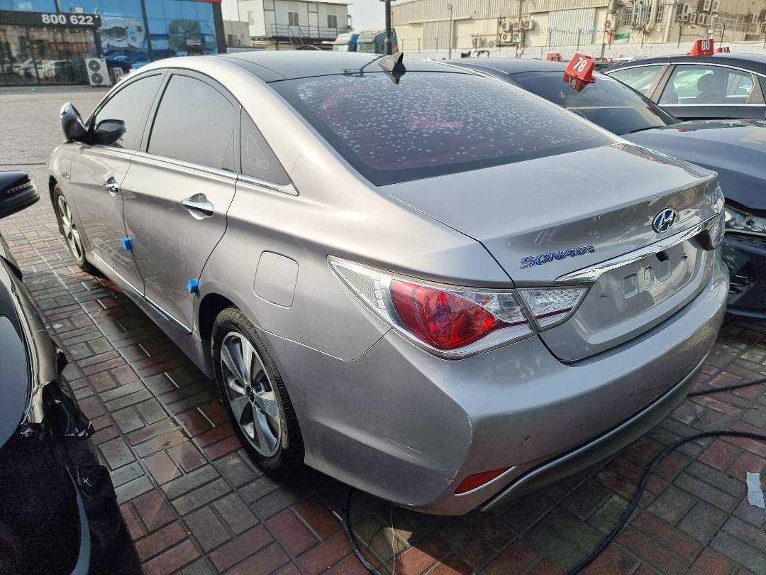 2012 HYUNDAI SONATA — 153968 KM — Lot 215487 — Main - Marhaba Auctions Used Cars - Image 4