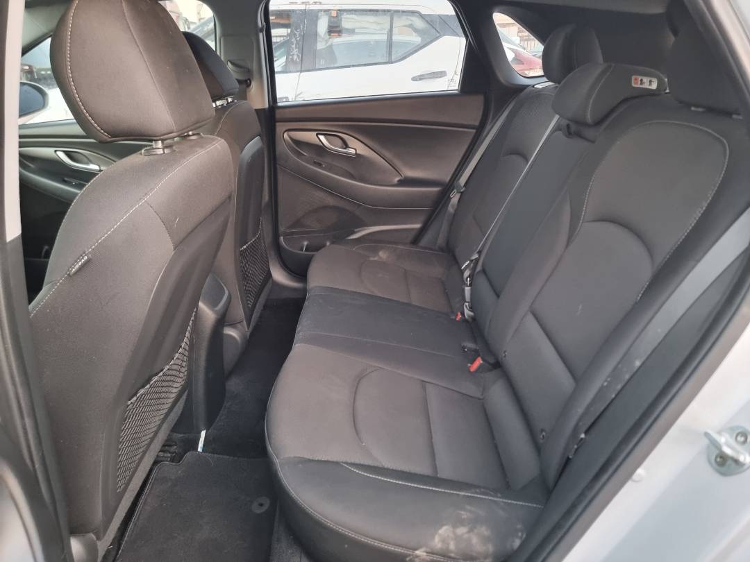2018 HYUNDAI ELANTRA GT — 149115 Miles — Lot 030845 — Souq - Marhaba Auctions Used Cars - Image 6