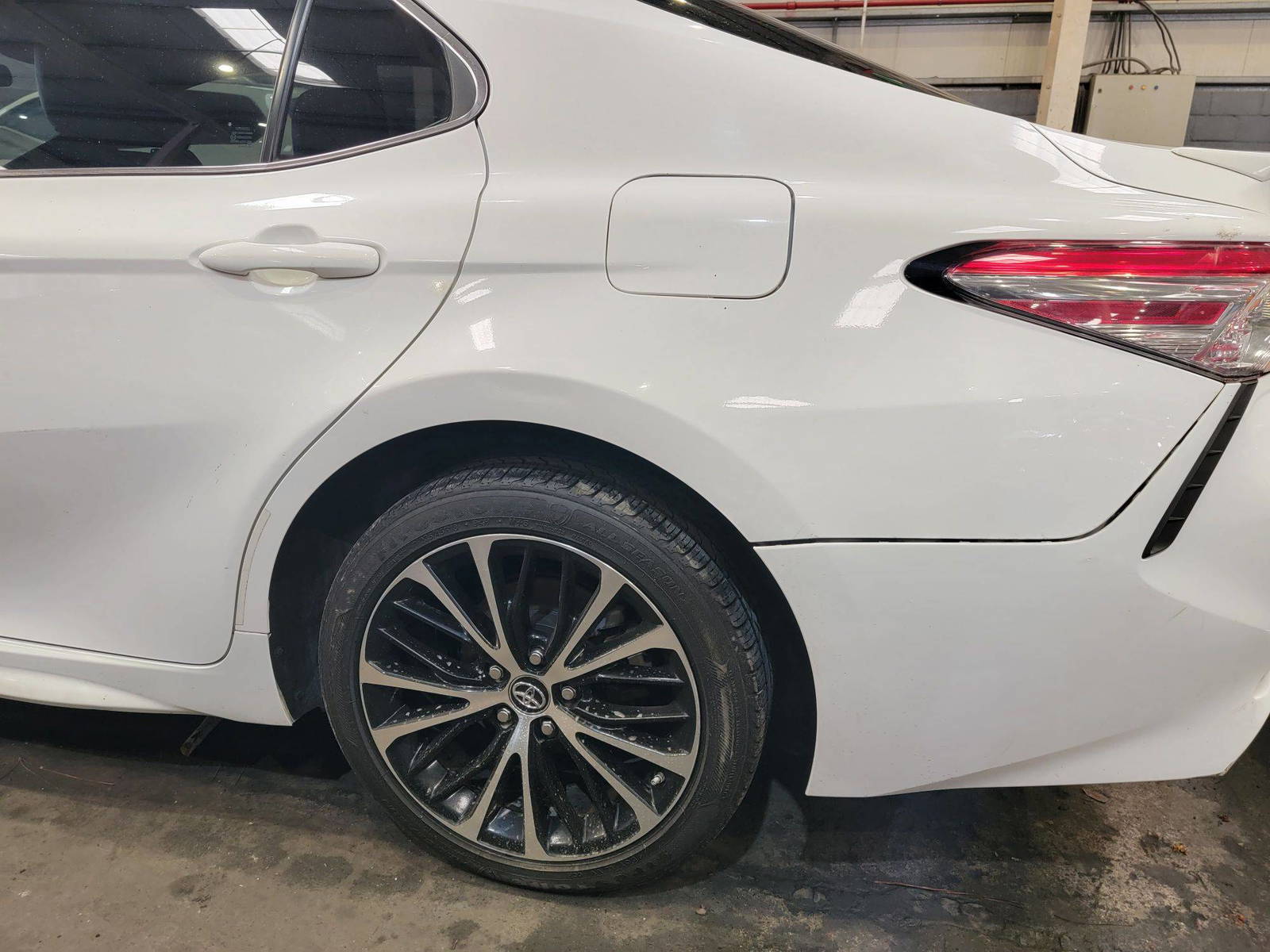 TOYOTA CAMRY 2018 - Marhaba Auction Used Cars - Image 10