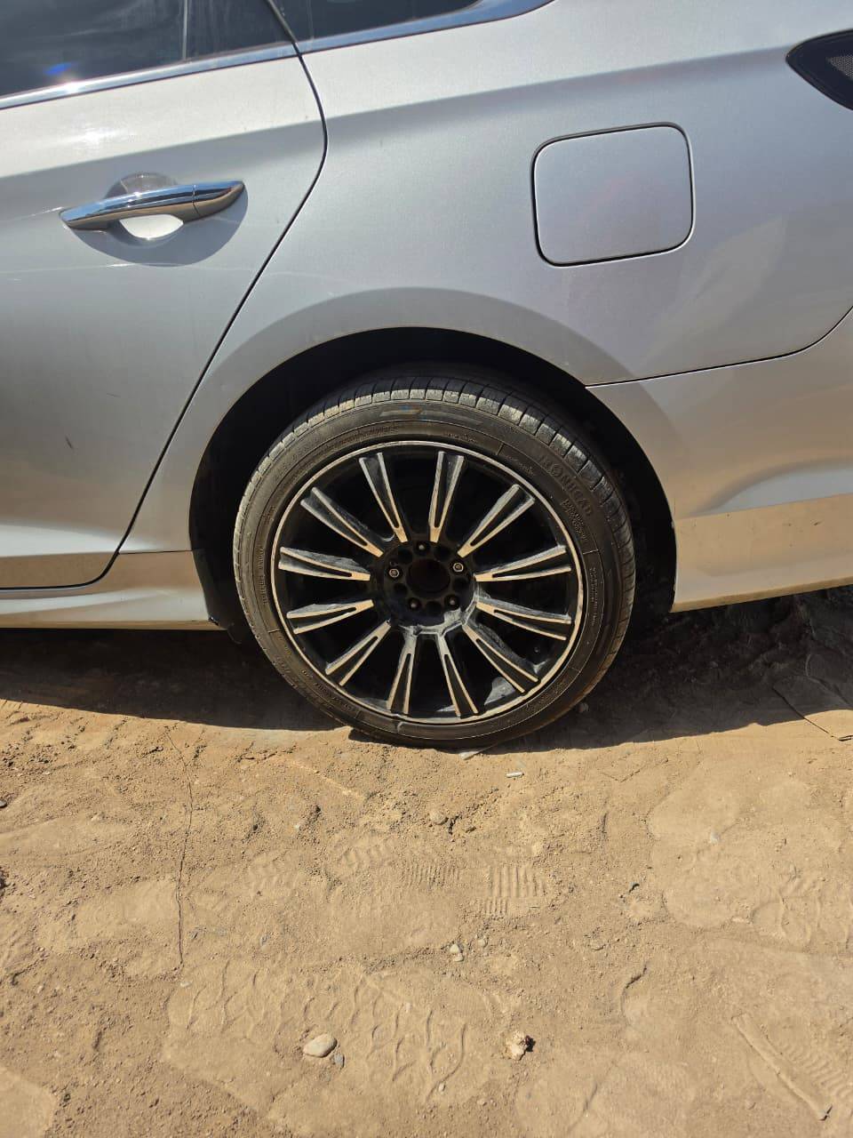 HYUNDAI SONATA 2019 - Marhaba Auction Used Cars - Image 7