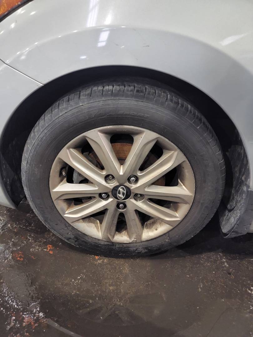 2015 HYUNDAI ELANTRA — 185645 Miles — Lot 66229174 — Main - Marhaba Auctions Used Cars - Image 10