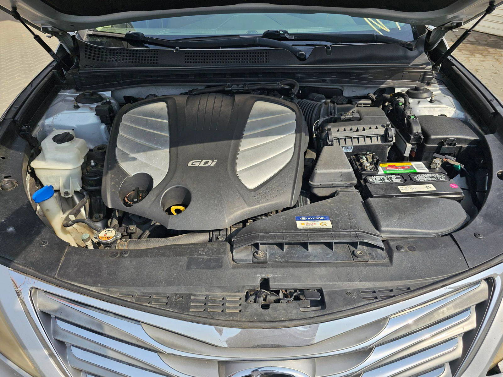 2013 HYUNDAI AZERA — 173515 Miles — Lot G8DA213103 — Souq - Marhaba Auctions Used Cars - Image 12