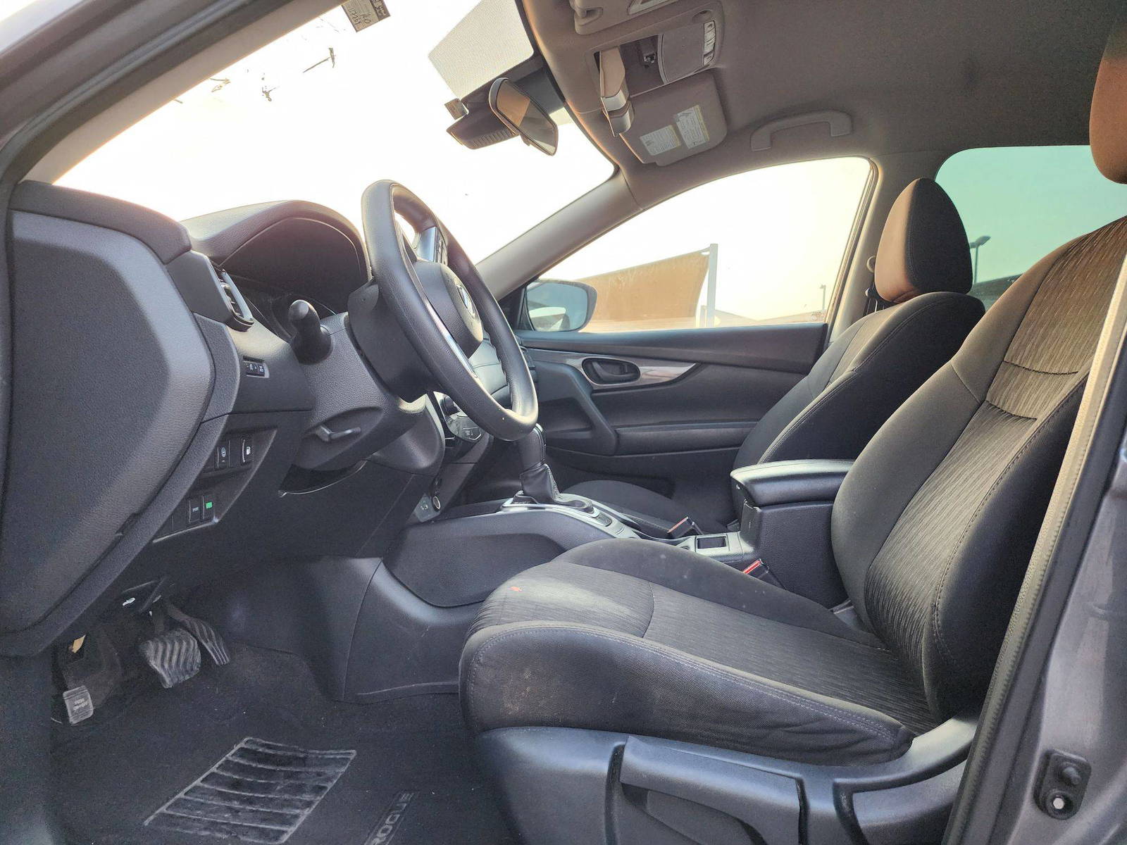 2020 NISSAN ROGUE — 117769 Miles — Lot 38659672 — Souq - Marhaba Auctions Used Cars - Image 8