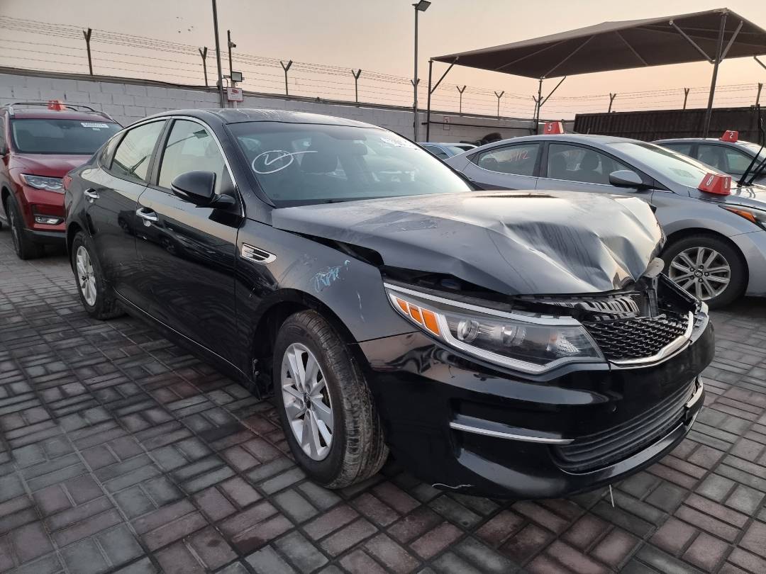 2016 KIA OPTIMA — 181118 Miles — Lot 125487 — Ind. 12 - Marhaba Auctions Used Cars - Image 4