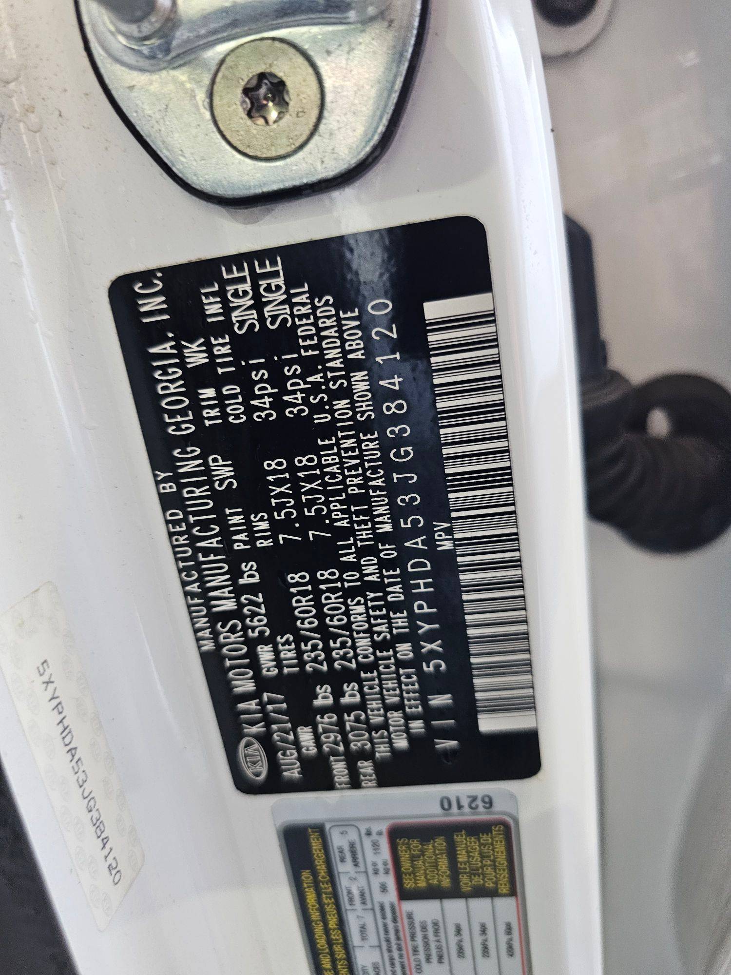 2018 KIA SORENTO — 102652 Miles — Lot A53JG384120 — Souq - Marhaba Auctions Used Cars - Image 9