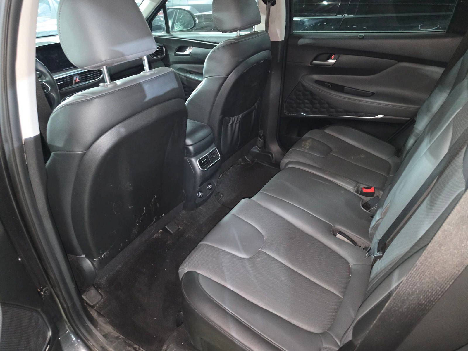 HYUNDAI SANTA FE 2023 - Marhaba Auction Used Cars - Image 12
