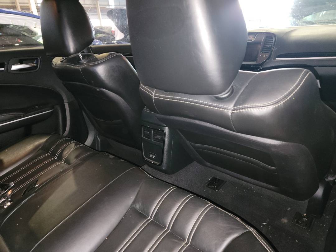 2019 CHRYSLER 300 — 99130 Miles — Lot 71685163 - Marhaba Auctions Used Cars - Image 5