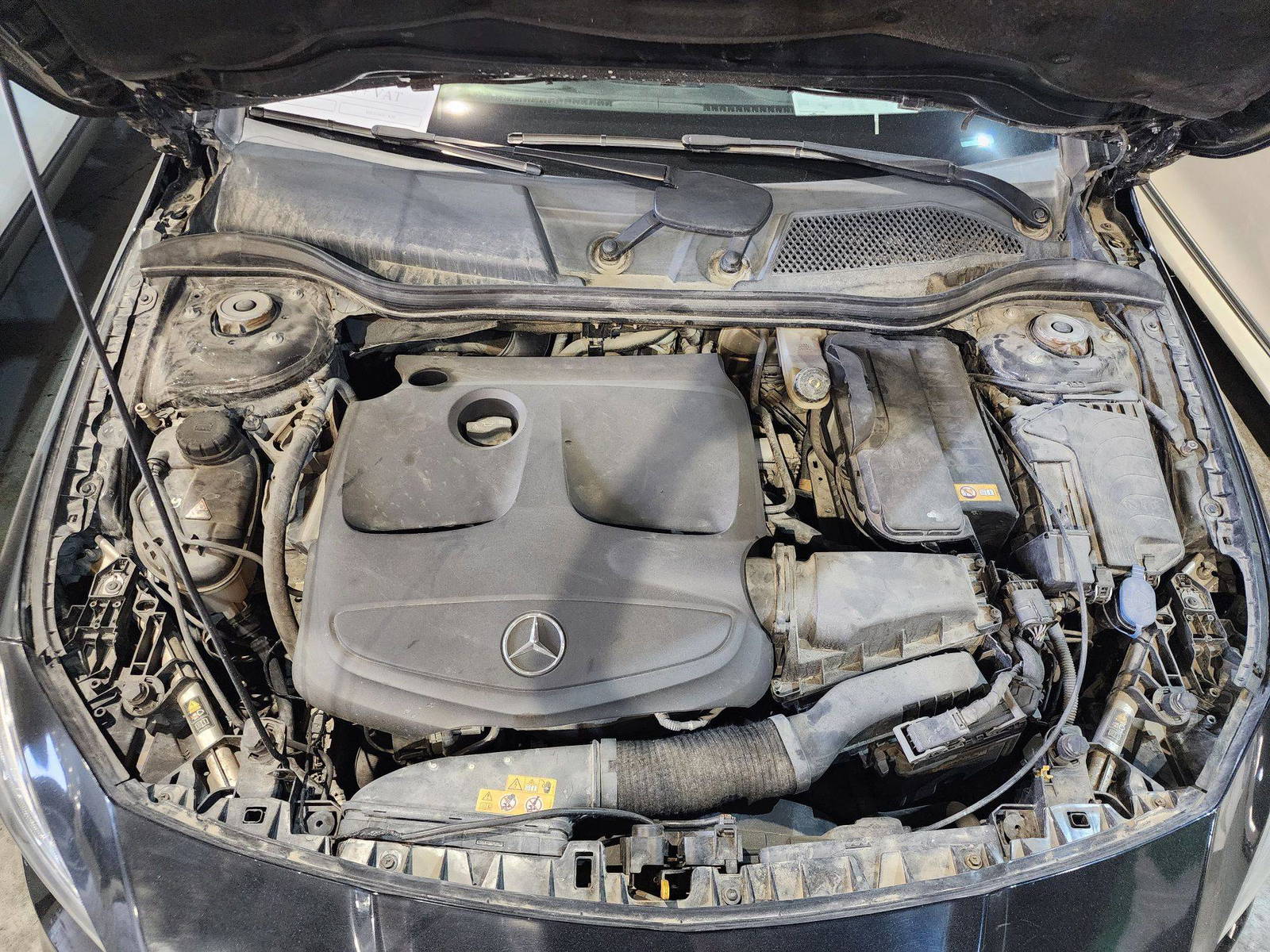 2015 MERCEDES BENZ CLA 250 — 170111 KM — Lot N196950 — Al Quoz - Marhaba Auctions Used Cars - Image 13