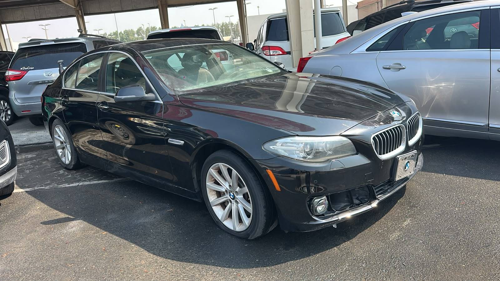 2015 BMW 523i — 114985 Miles — Lot FD542620 — Souq - Marhaba Auctions Used Cars - Image 3