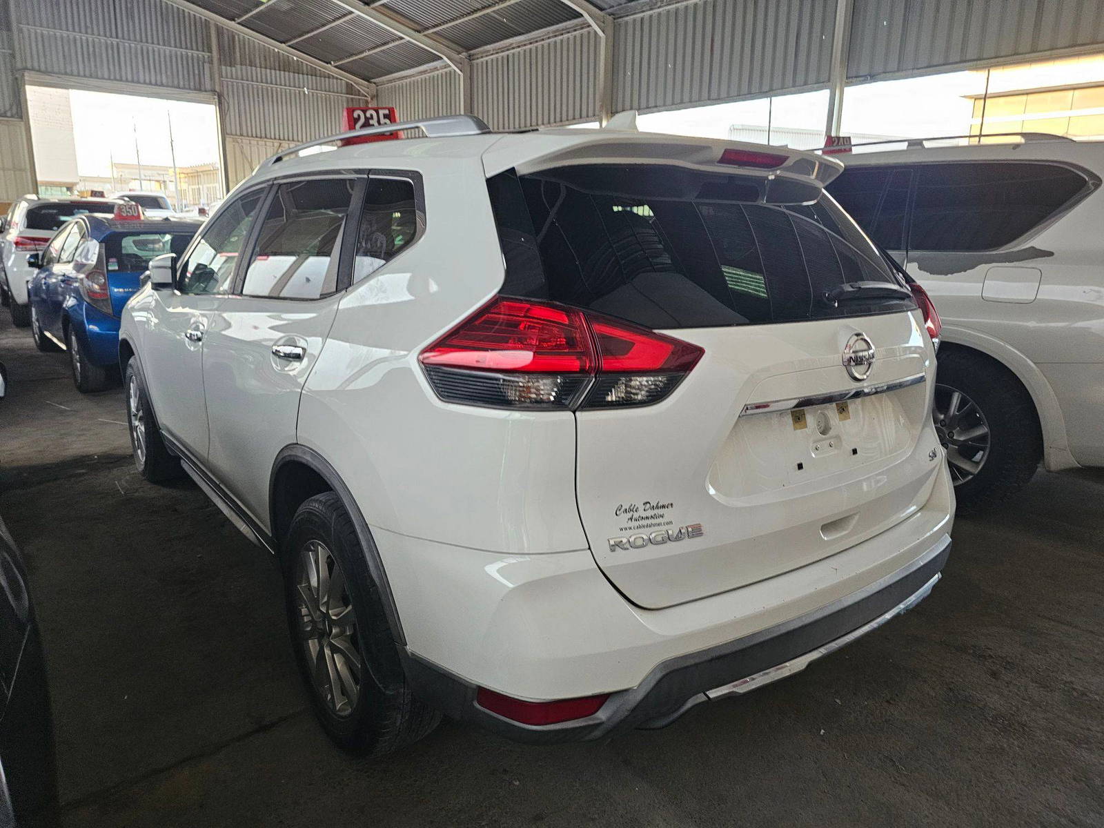 NISSAN ROGUE 2017 - Marhaba Auction Used Cars - Image 6