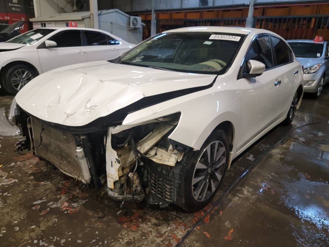 2018 NISSAN ALTIMA — 209241 Miles — Lot C209041 — Main - Marhaba Auctions Used Cars - Image 5