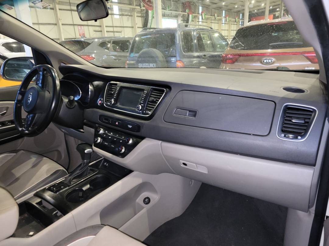 2017 KIA SEDONA — 84758 Miles — Lot 6311843 - Marhaba Auctions Used Cars - Image 6