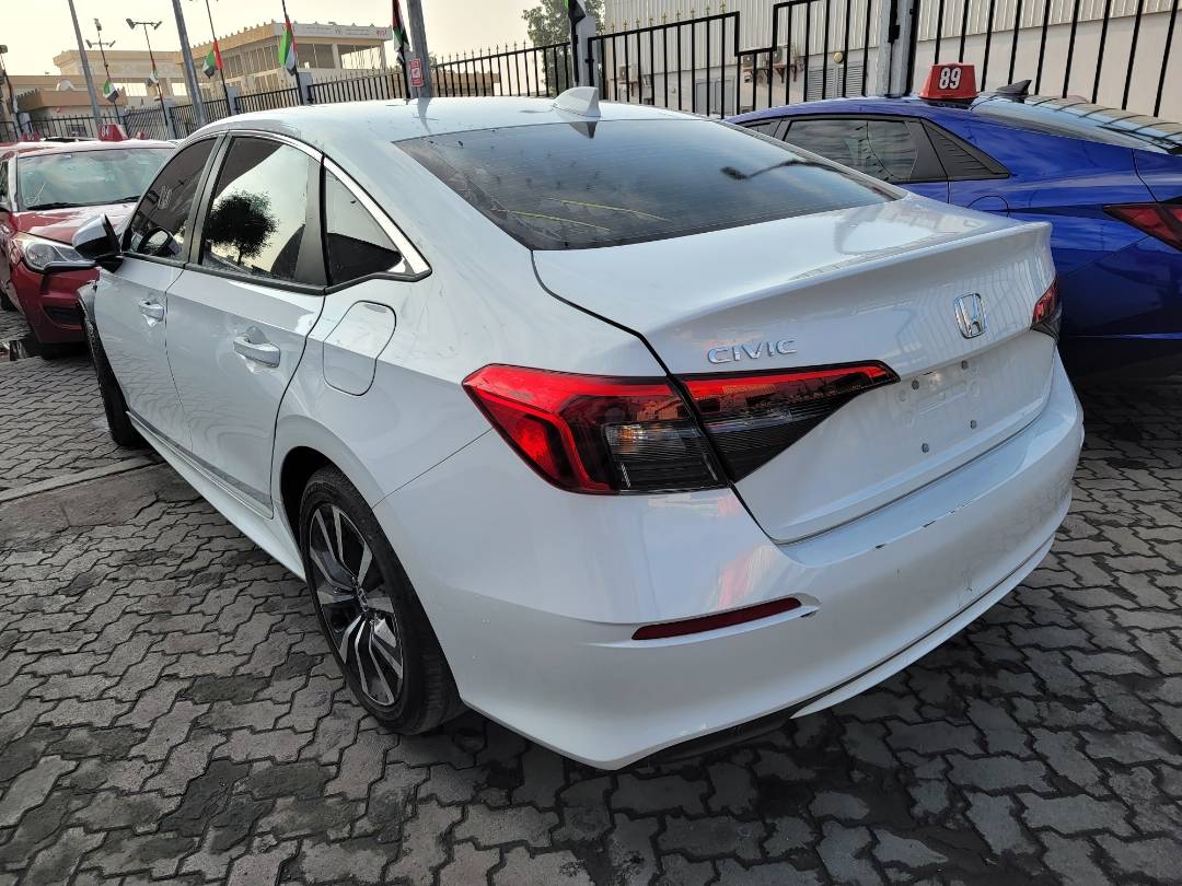 2023 HONDA CIVIC — 10600 Miles — Lot 65182963 - Marhaba Auctions Used Cars - Image 3