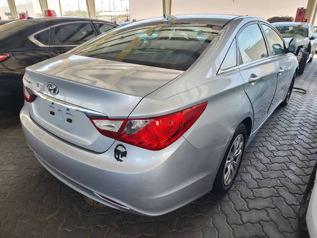 2011 HYUNDAI SONATA — 157106 Miles — Lot 71007953 - Marhaba Auctions Used Cars - Image 11
