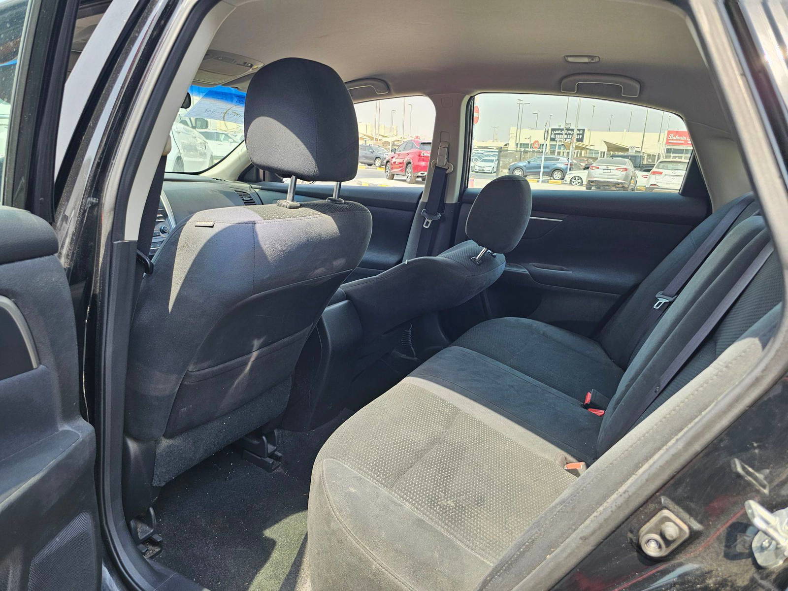 2015 NISSAN ALTIMA — 194225 Miles — Lot P9FN326311 — Souq - Marhaba Auctions Used Cars - Image 6