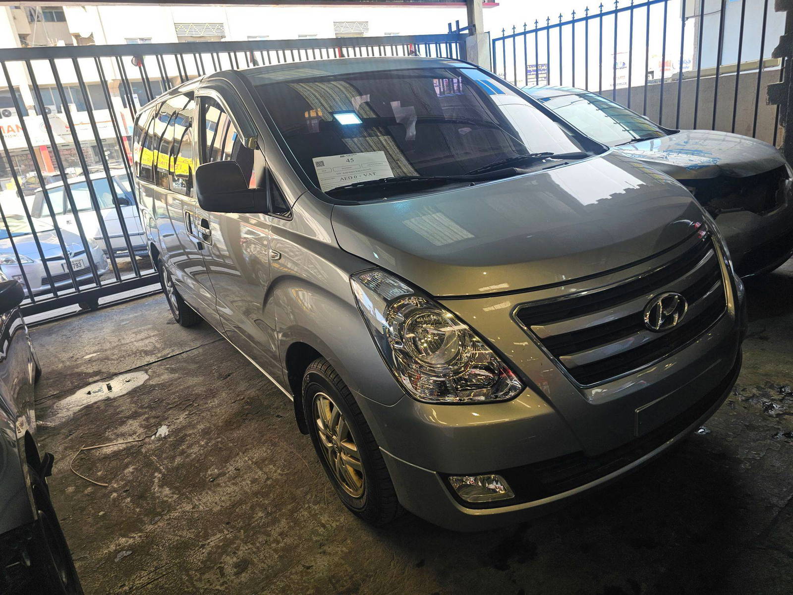 HYUNDAI GRAND STAREX 2016 - Marhaba Auction Used Cars - Image 4