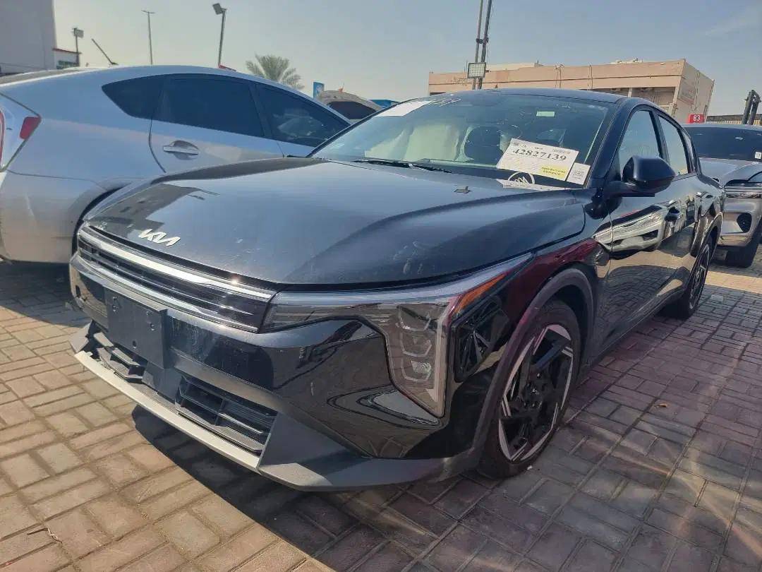 KIA K4