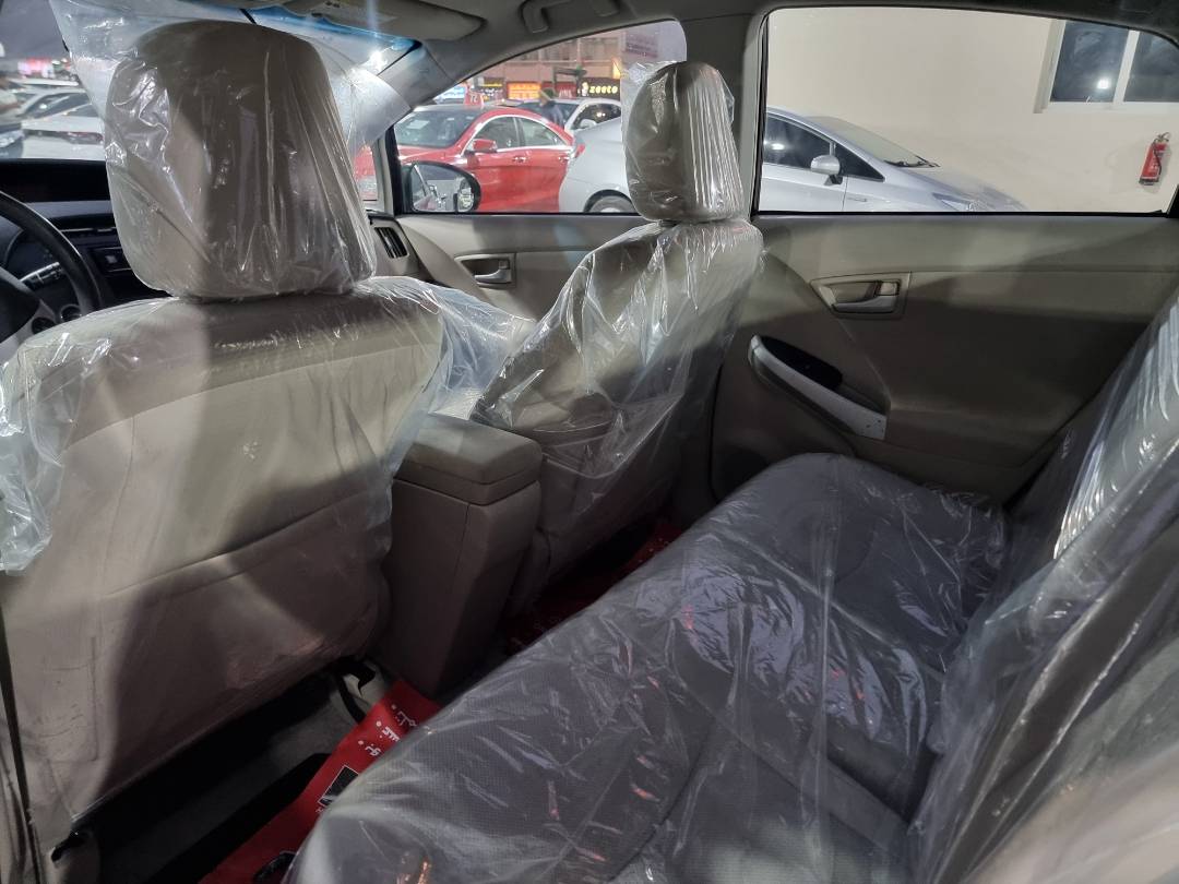 2011 TOYOTA PRIUS — 160256 Miles — Lot 42545656 — Ind. 12 - Marhaba Auctions Used Cars - Image 6