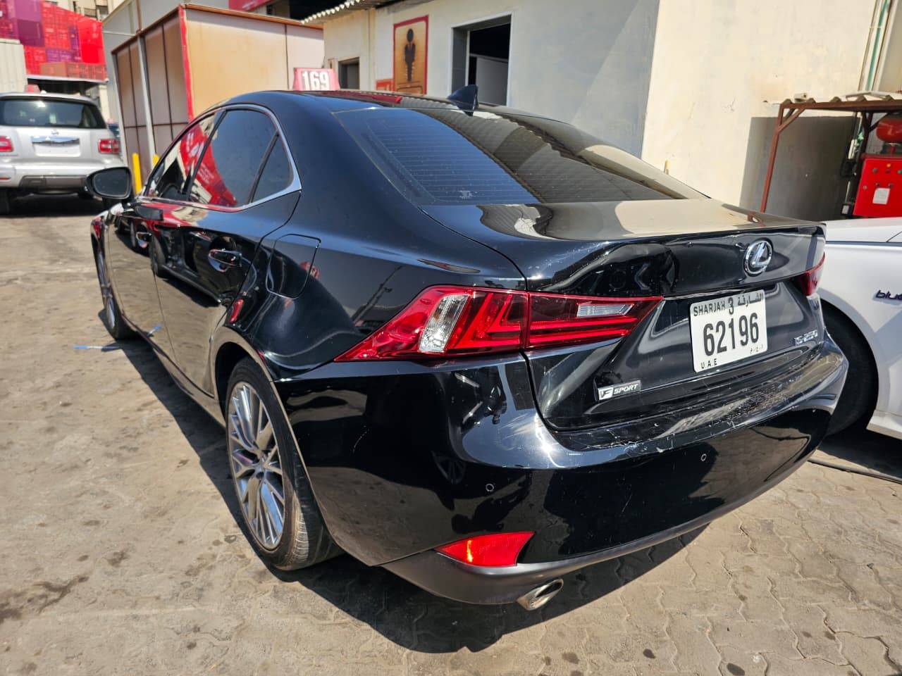 2014 LEXUS IS 250 — 204804 KM — Lot 5039468 — Main - Marhaba Auctions Used Cars - Image 5