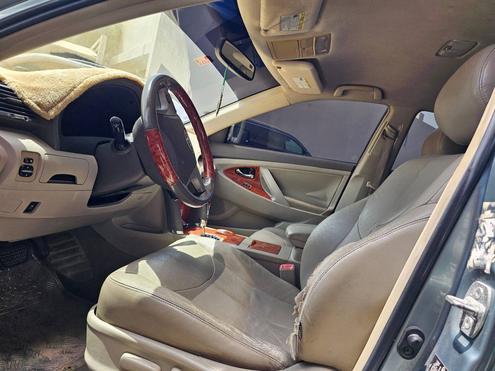 2011 TOYOTA CAMRY — 122701 Miles — Lot EKXBU589892 — Souq - Marhaba Auctions Used Cars - Image 8