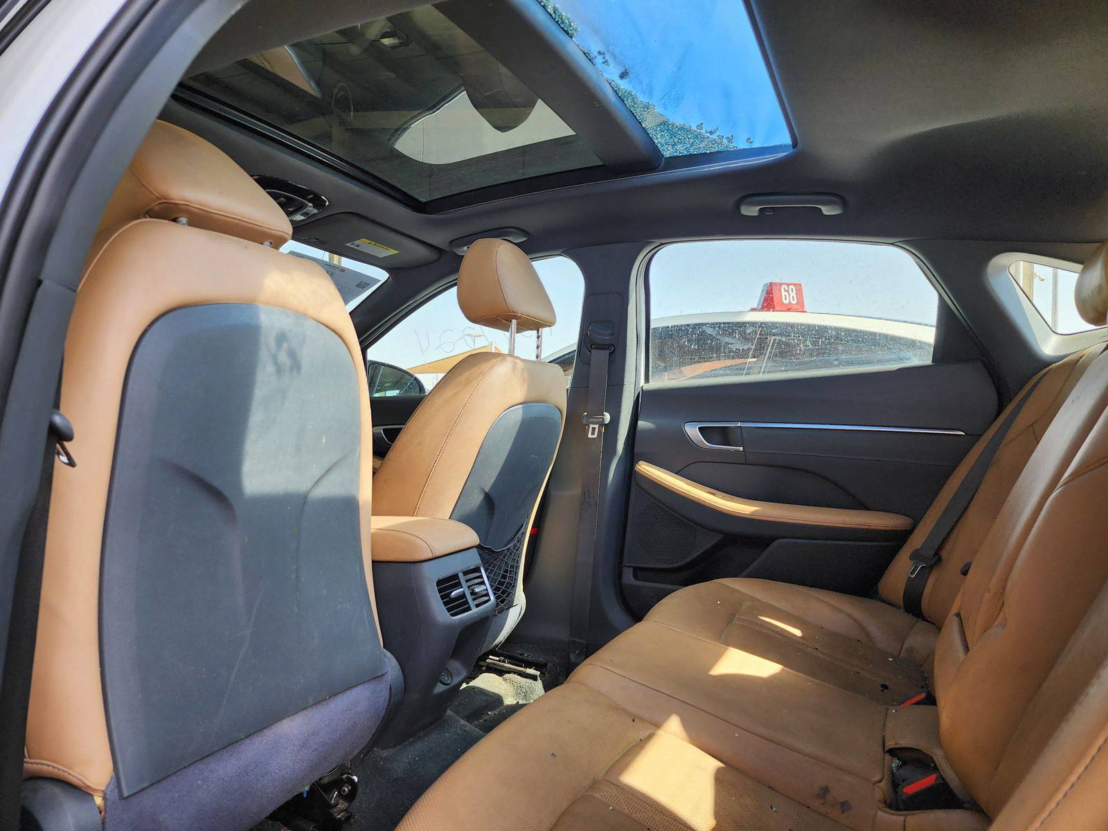 2020 HYUNDAI SONATA — 91617 Miles — Lot 49557224 — Souq - Marhaba Auctions Used Cars - Image 6
