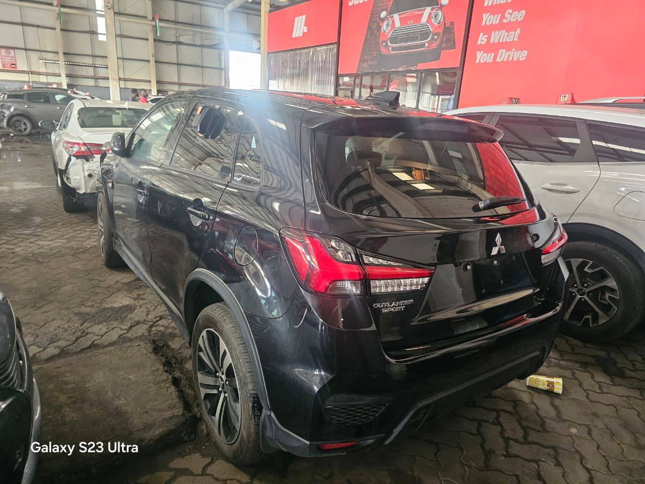 2023 MITSUBISHI OUTLANDER — 18353 Miles — Lot U002862 — Main - Marhaba Auctions Used Cars - Image 6