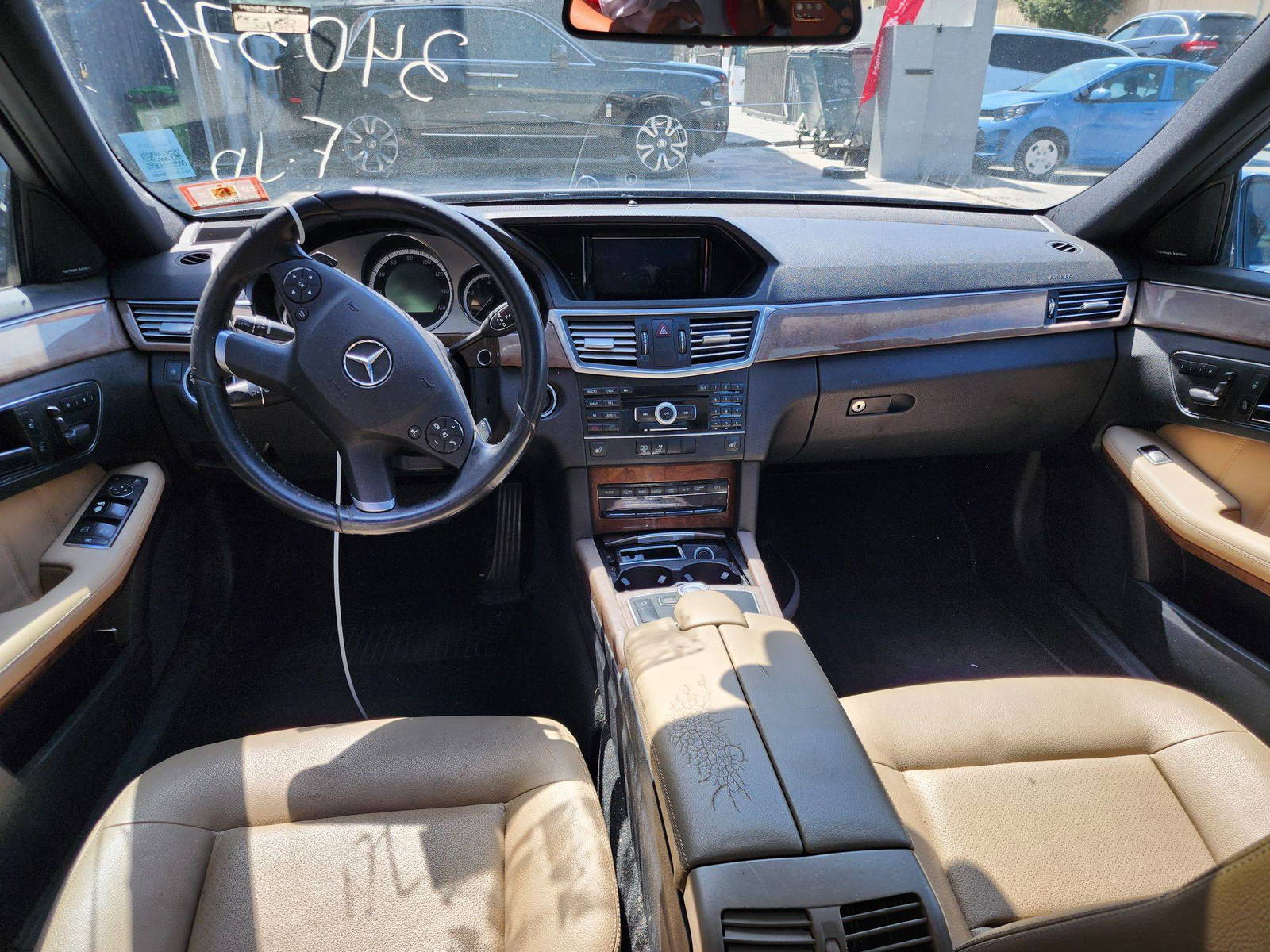 2011 MERCEDES BENZ E 350 — 227055 Miles — Lot 40374 — Al Quoz - Marhaba Auctions Used Cars - Image 7