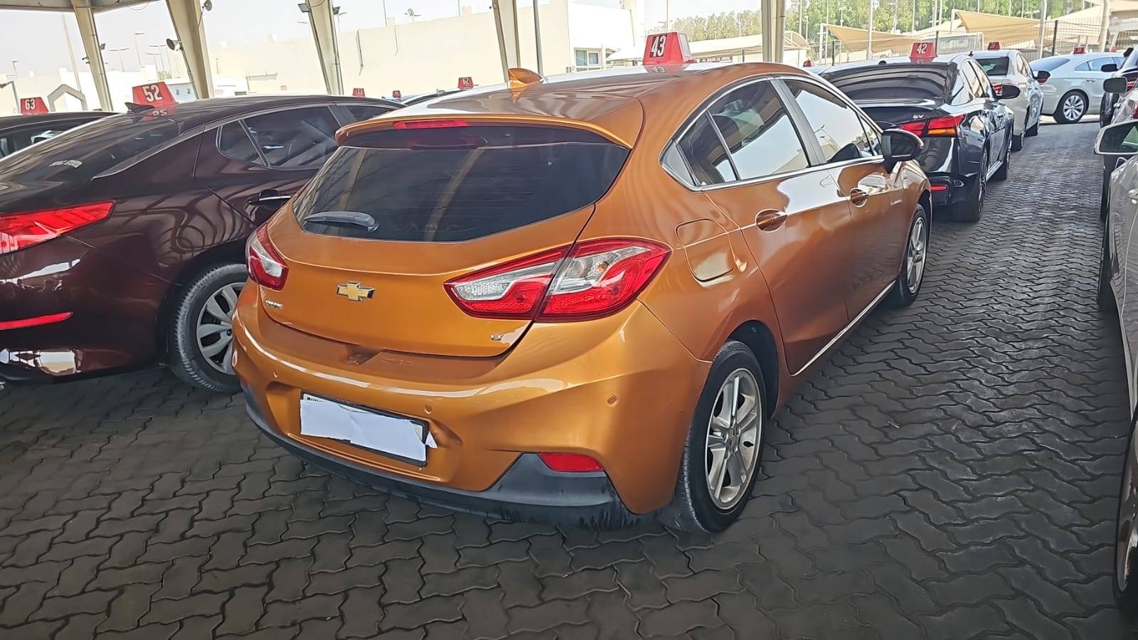 2017 CHEVROLET CRUZE LT — 197644 Miles — Lot HS551892 — Souq - Marhaba Auctions Used Cars - Image 4