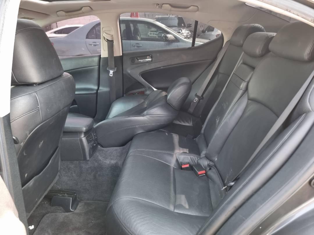 2006 LEXUS IS 250 — 237681 Miles — Lot 762021558 — Ind. 12 - Marhaba Auctions Used Cars - Image 7