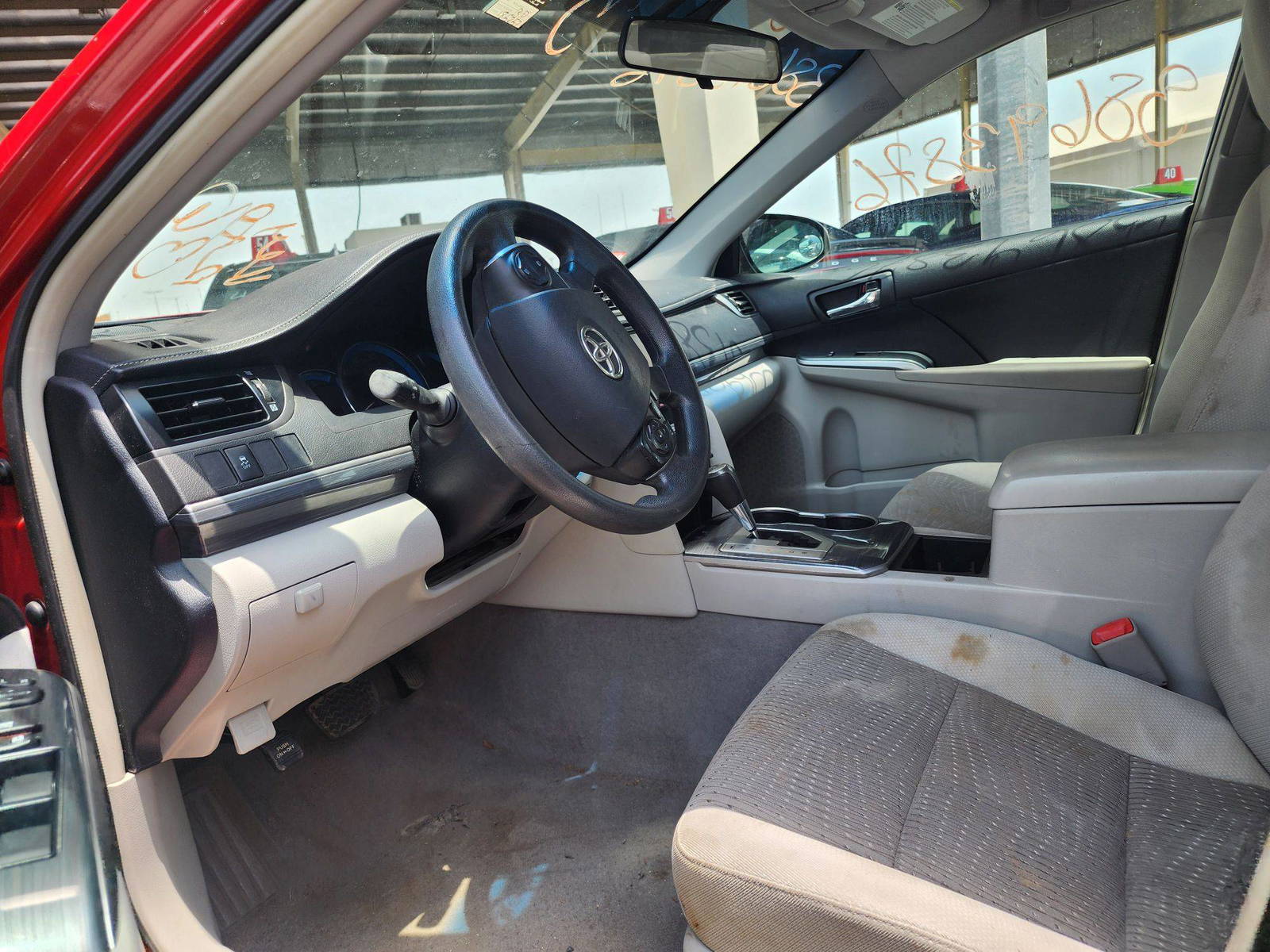 2013 TOYOTA CAMRY — 185257 Miles — Lot 38693876 — Souq - Marhaba Auctions Used Cars - Image 8