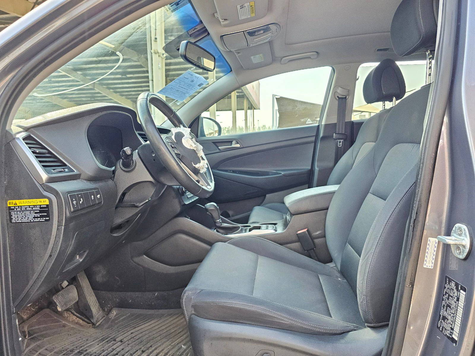 2018 HYUNDAI TUCSON — 121434 Miles — Lot U751656 — Souq - Marhaba Auctions Used Cars - Image 9
