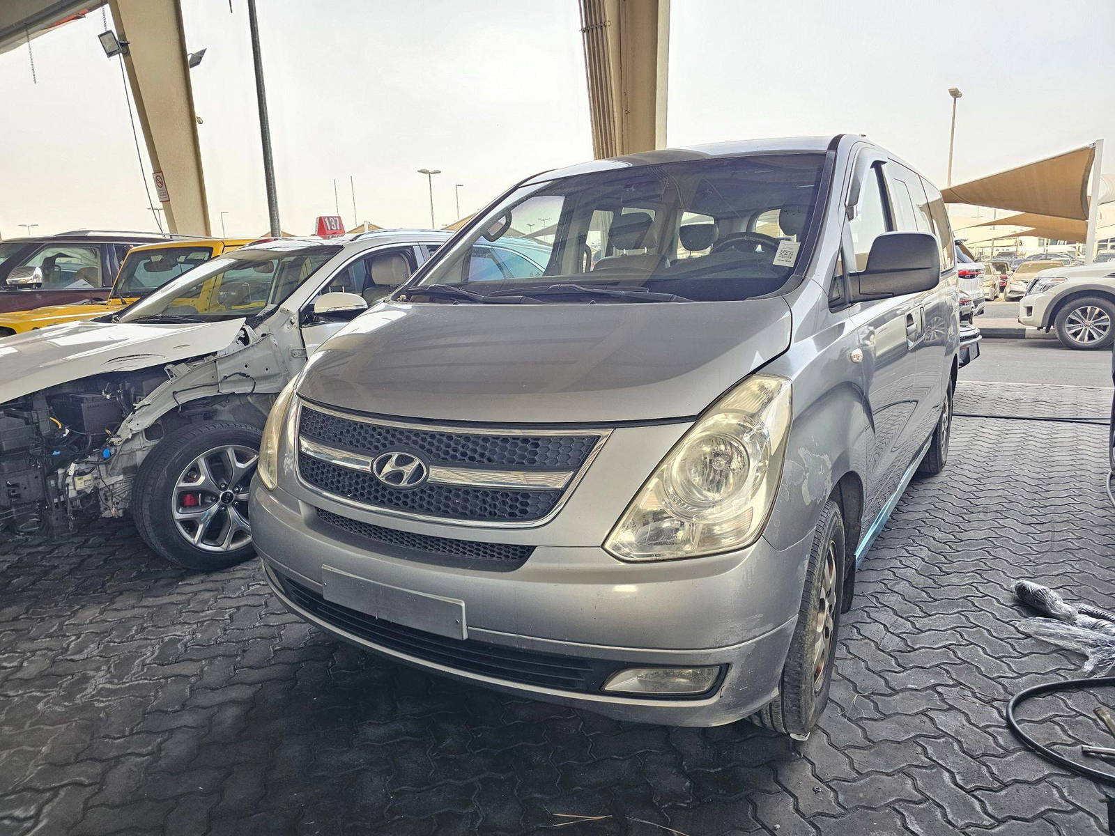 HYUNDAI GRAND STAREX 2011 - Marhaba Auction Used Cars - Image 5