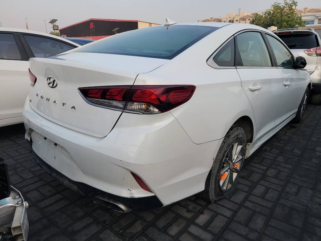 2018 HYUNDAI SONATA — 98963 Miles — Lot 73509 — Main - Marhaba Auctions Used Cars - Image 3