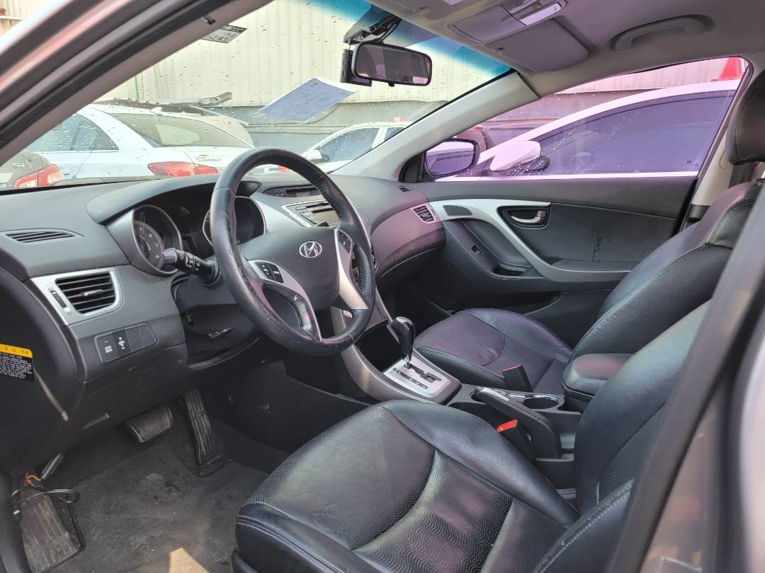 2011 HYUNDAI AVANTE — 142183 KM — Lot 015718 — Main - Marhaba Auctions Used Cars - Image 6