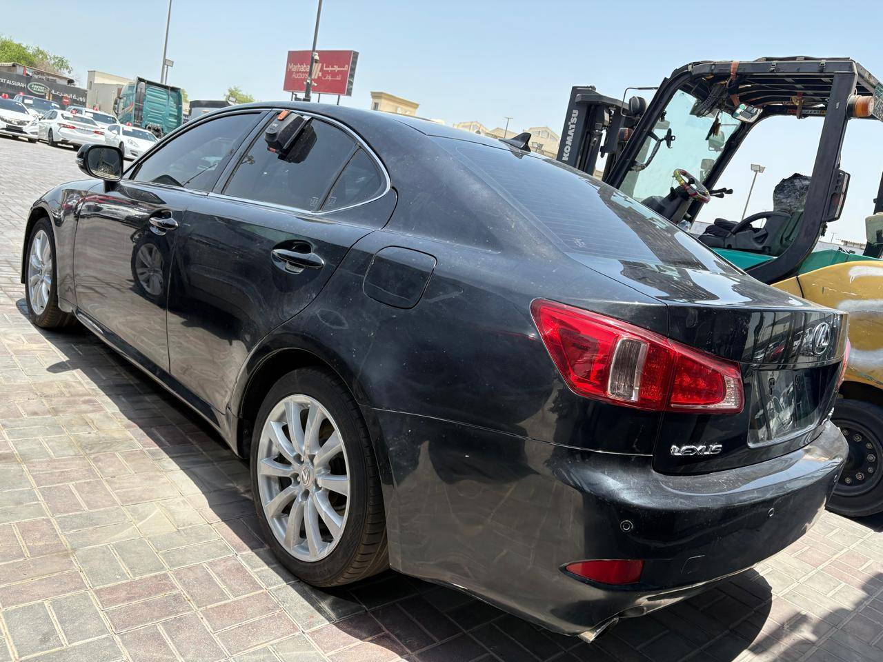 2011 LEXUS IS 350 F SPORT — 427366 KM — Lot 215478 — Ind. 12 - Marhaba Auctions Used Cars - Image 5