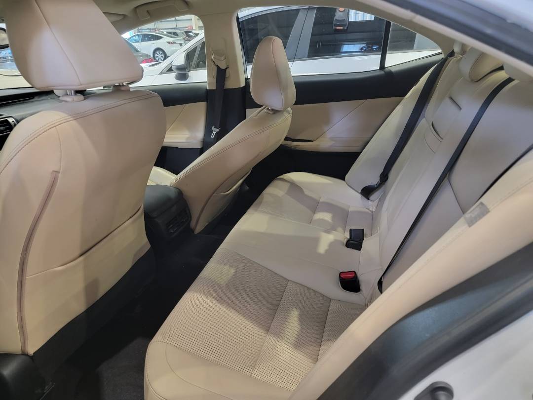 2014 LEXUS IS 250 — 111755 Miles — Lot 5006341 — Main - Marhaba Auctions Used Cars - Image 6