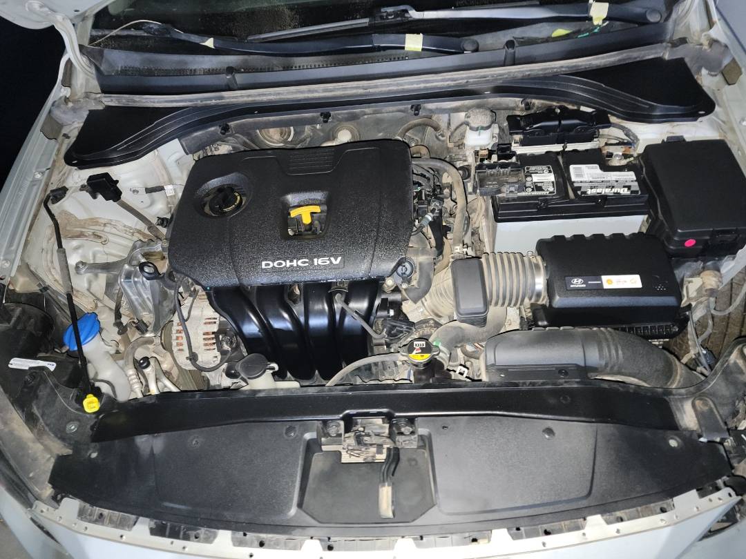 2017 HYUNDAI ELANTRA — 108288 Miles — Lot 38064494 - Marhaba Auctions Used Cars - Image 6