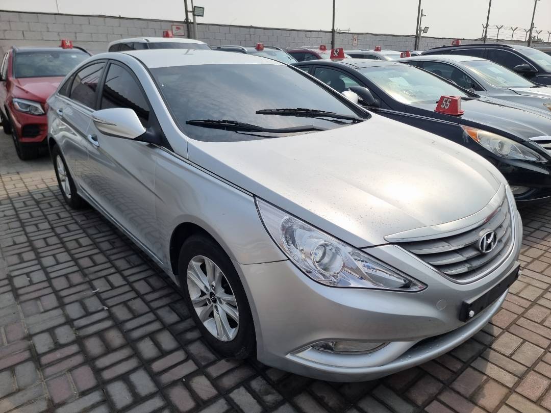 2012 HYUNDAI SONATA — 190403 KM — Lot 473279 — Souq - Marhaba Auctions Used Cars - Image 3