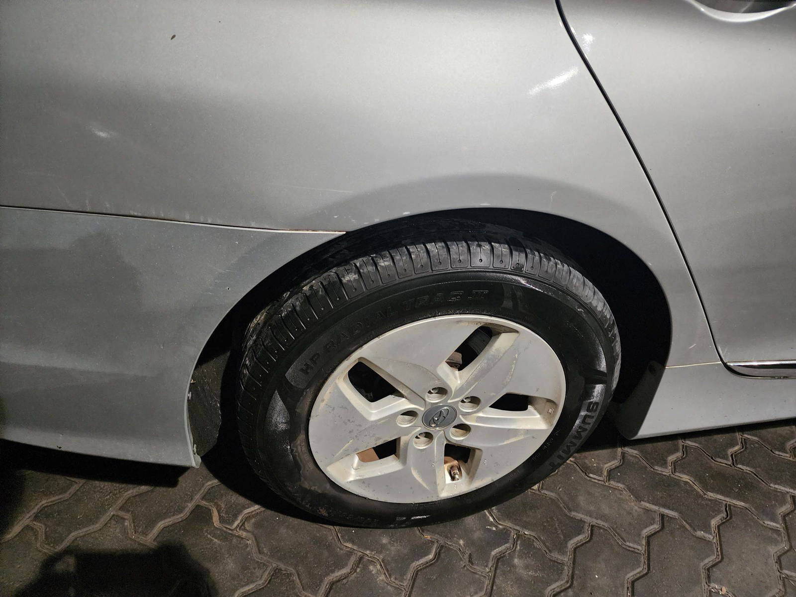 2011 HYUNDAI SONATA — 208758 Miles — Lot 72937263 - Marhaba Auctions Used Cars - Image 4