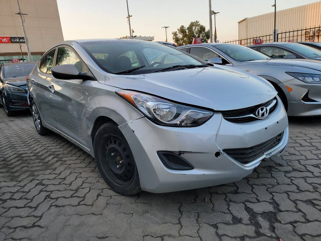 2011 HYUNDAI ELANTRA — 174532 Miles — Lot 37086684 - Marhaba Auctions Used Cars - Image 4